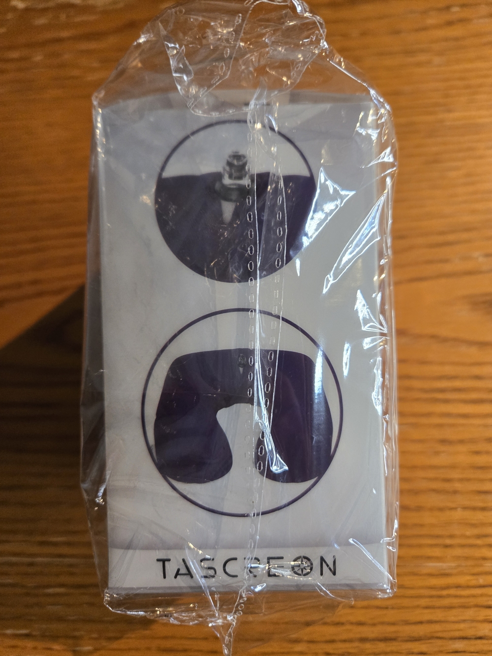 TASCREON Inflatable Travel Pillow - Picture 4 of 4